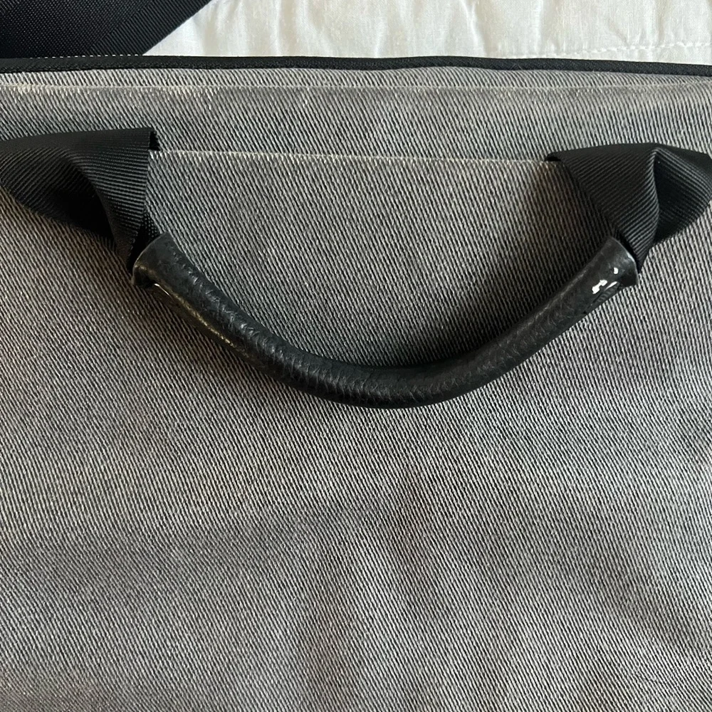 Booq Black Leather and Gray Laptop Messenger Bag